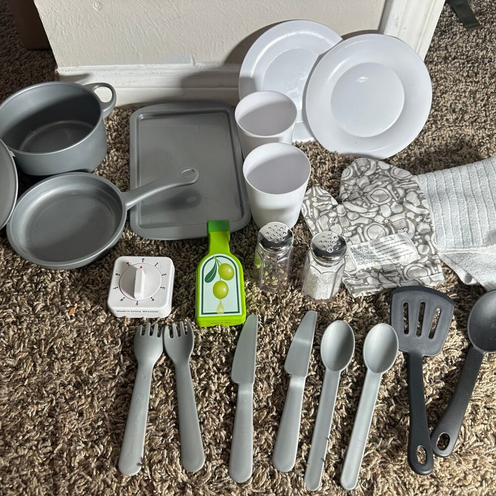 Melissa & Doug Kitchen Accessory PlaySet
